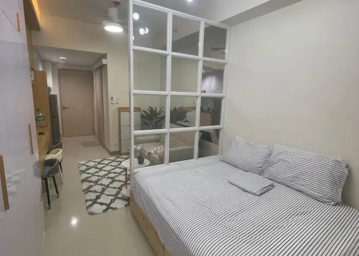 Hotel Field Residences Building 9